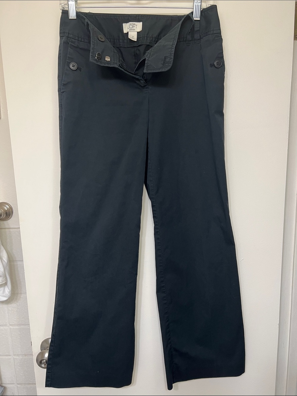 LOFT Black Wide-Leg for Women size 2.
